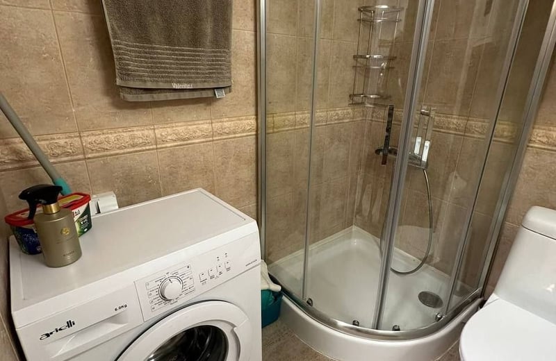 Alquiler de un apartamento amueblado de 2 habitaciones en un distrito prestigioso, Varna, Bulgaria